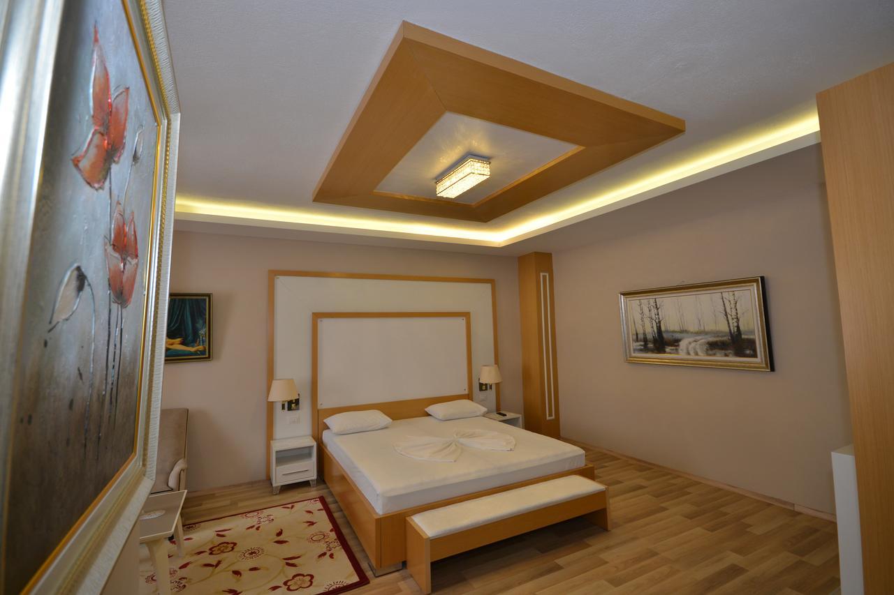 Hotel Veri Peshkopi Εξωτερικό φωτογραφία